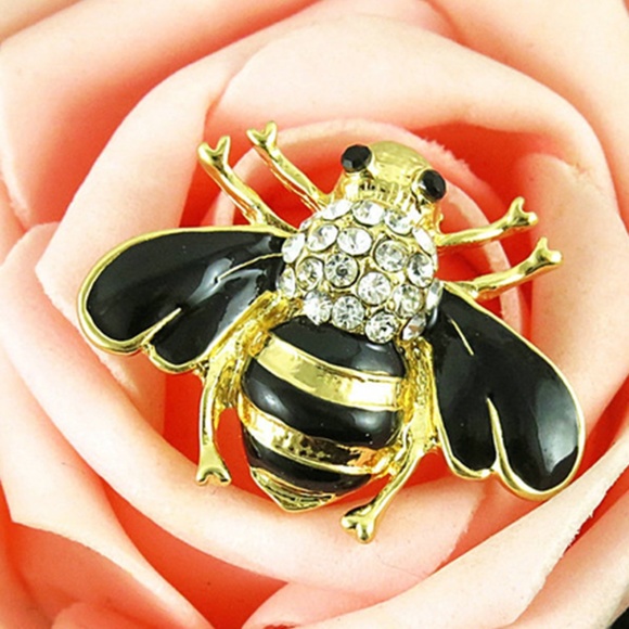 Betsey Johnson Bee Honeybee Crystal Brooch / Pin - Picture 3 of 6